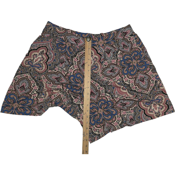 VTG Women's ASOS Shorts Size 16 Multi-color Curve Pleated - Picture 4 of 6